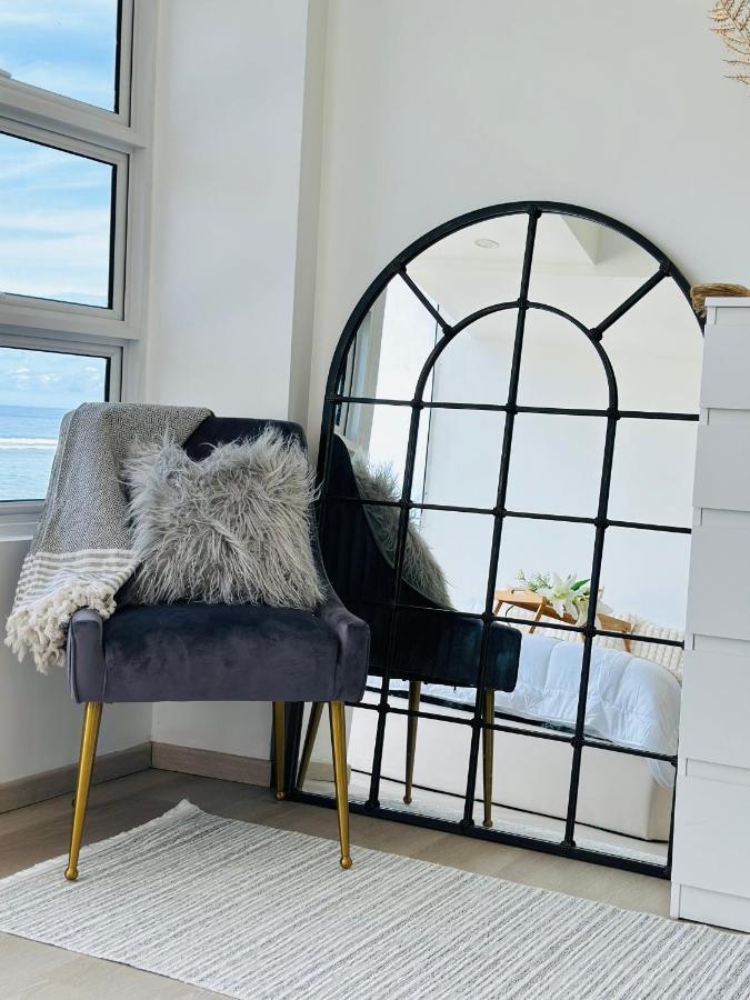 Lazzlla Beach Front Apartments Хулхумале Екстериор снимка