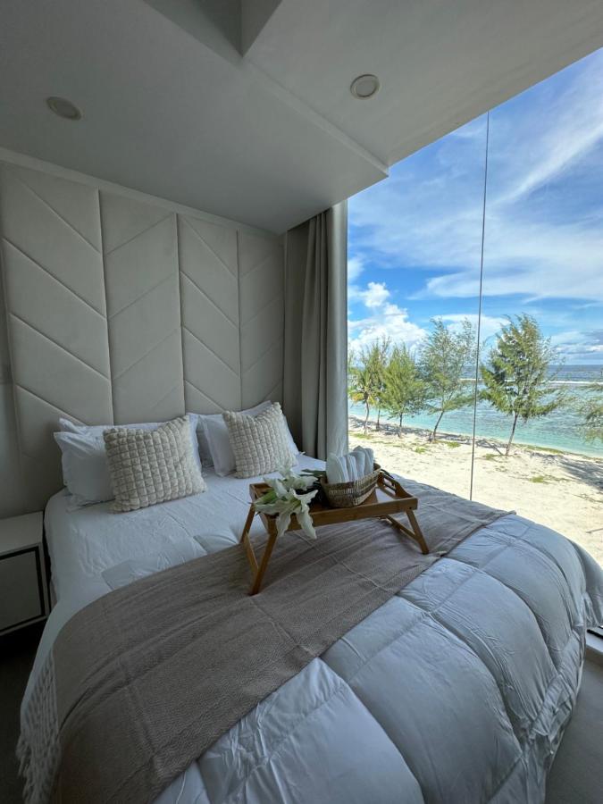 Lazzlla Beach Front Apartments Хулхумале Екстериор снимка